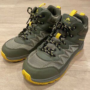 Ozark Trail Boys Hiking Boots (Kids Size 5) Green Yellow Outdoor Shoes